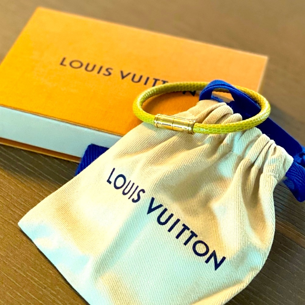 Louis Vuitton Leather KEEP IT BRACELET